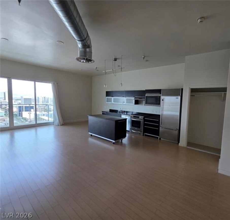 Photo 4 of 200 Hoover Avenue #1910