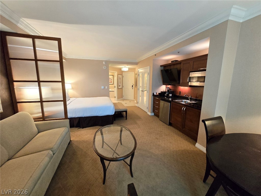 Photo 19 of 37, 135 E Harmon Avenue #2203