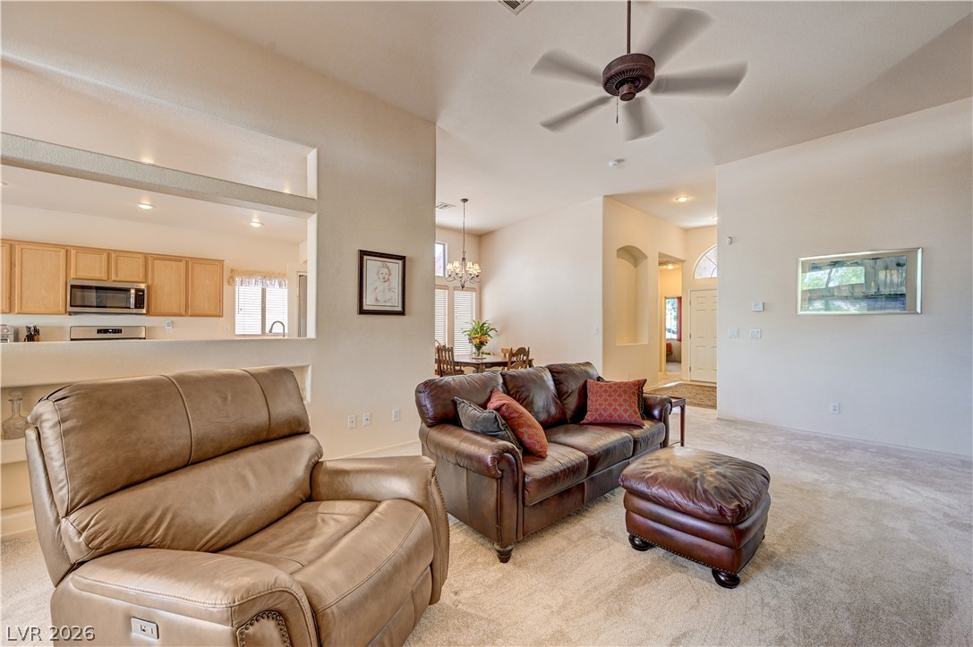 Photo 11 of 45, 8316 Dawn Breeze Avenue