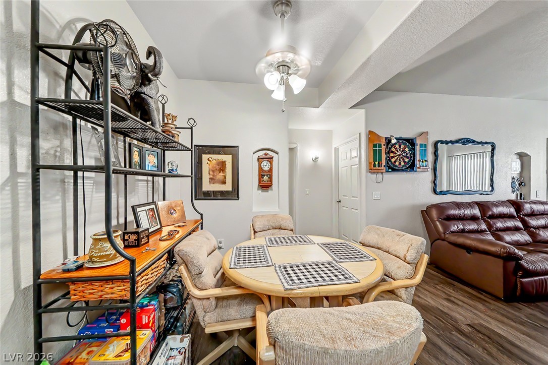 Photo 12 of 35, 3318 N Decatur Boulevard #1171