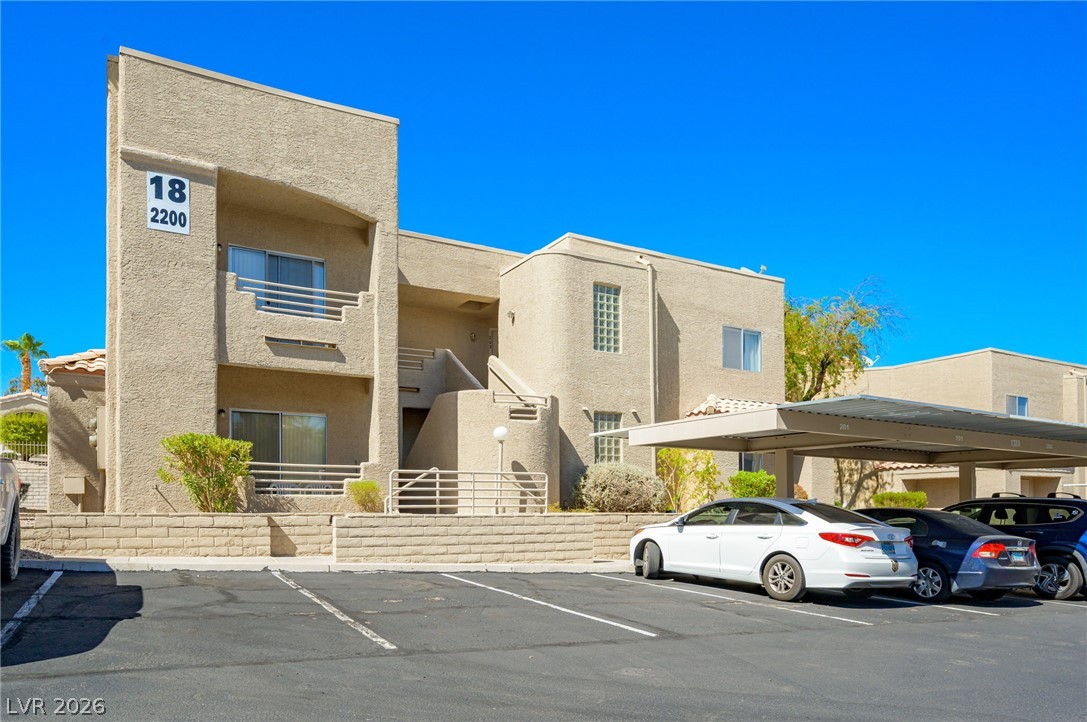 Photo 3 of 2200 Highpointe Drive #202