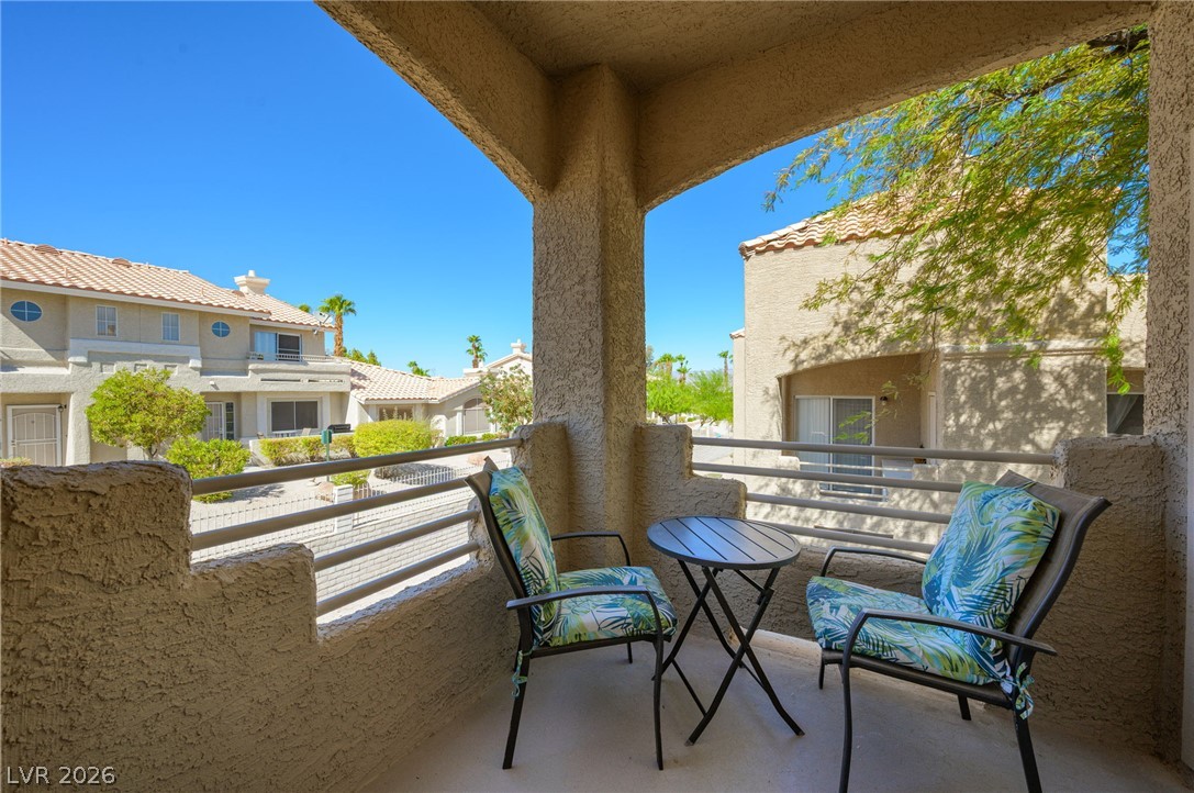 Photo 25 of 29, 2200 Highpointe Drive #202