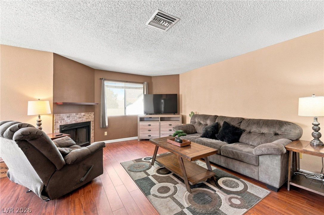 Photo 10 of 29, 2200 Highpointe Drive #202