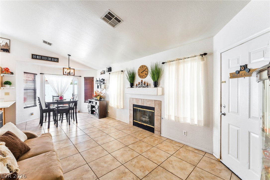 Photo 9 of 34, 1520 Bonnie Castle Way