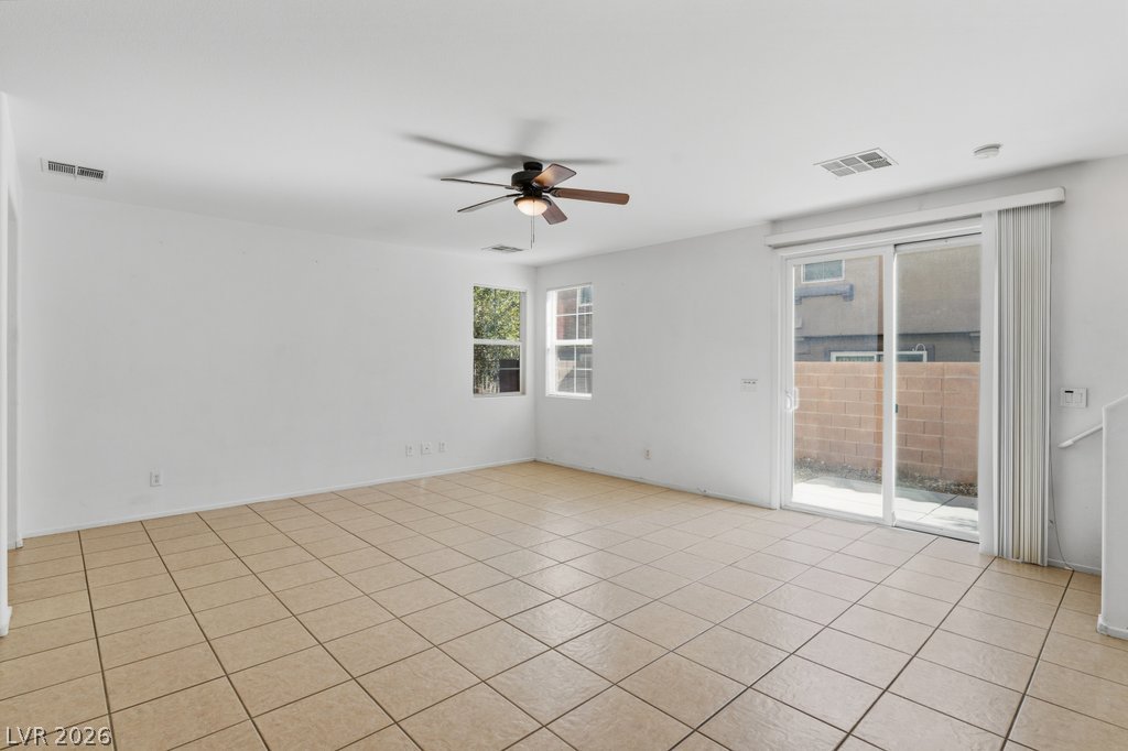 Photo 38 of 41, 6250 W Arby Avenue #162