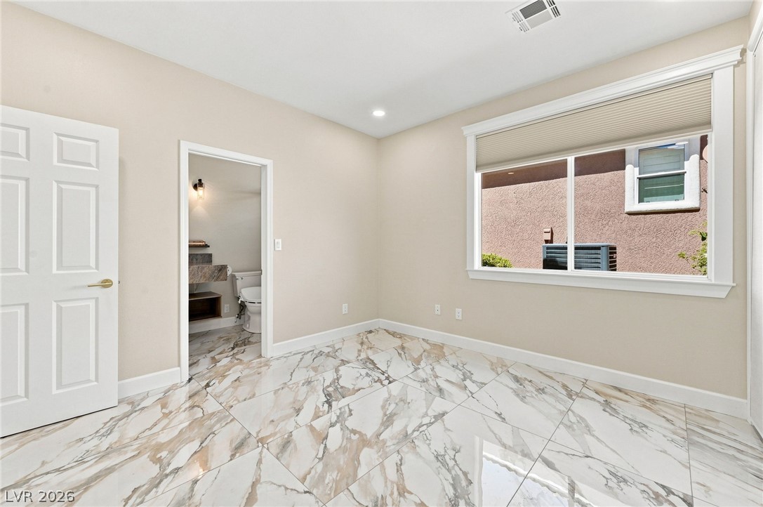 Photo 33 of 43, 4853 Denaro Drive