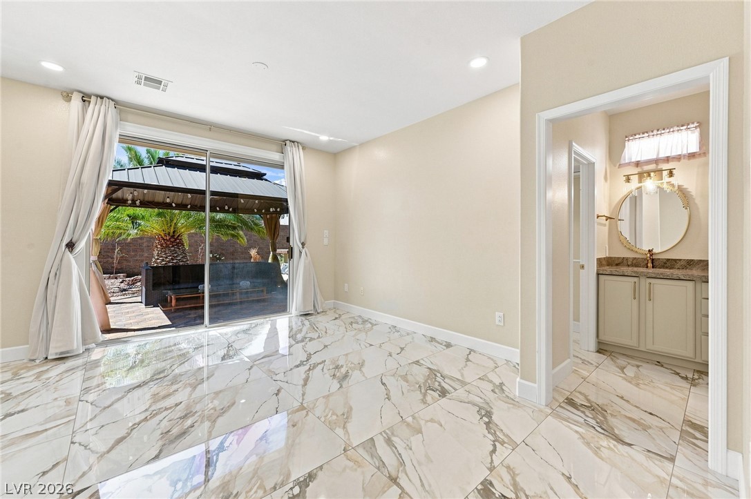 Photo 10 of 43, 4853 Denaro Drive