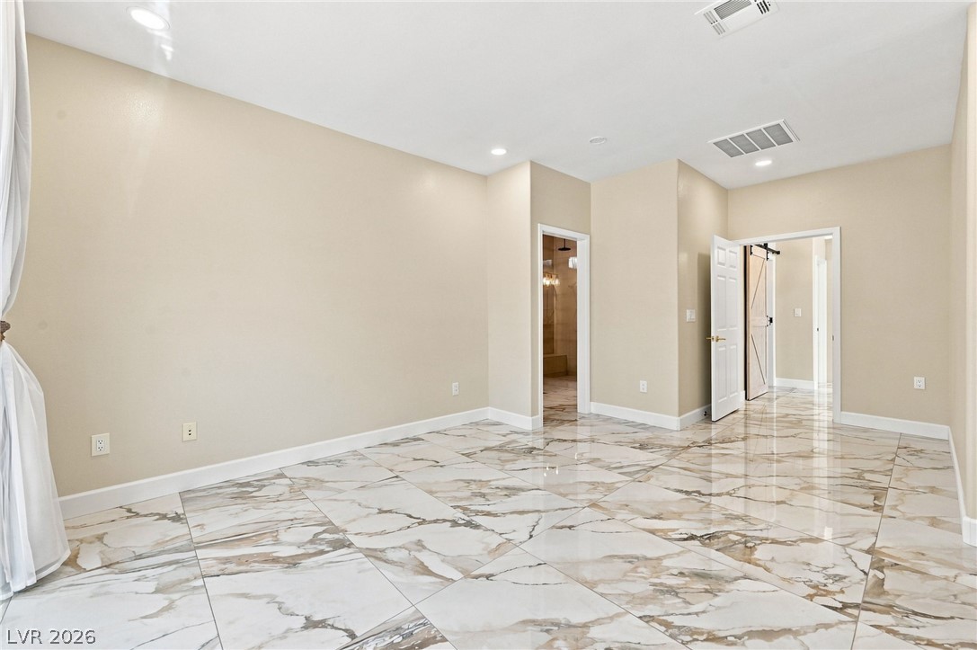 Photo 34 of 43, 4853 Denaro Drive