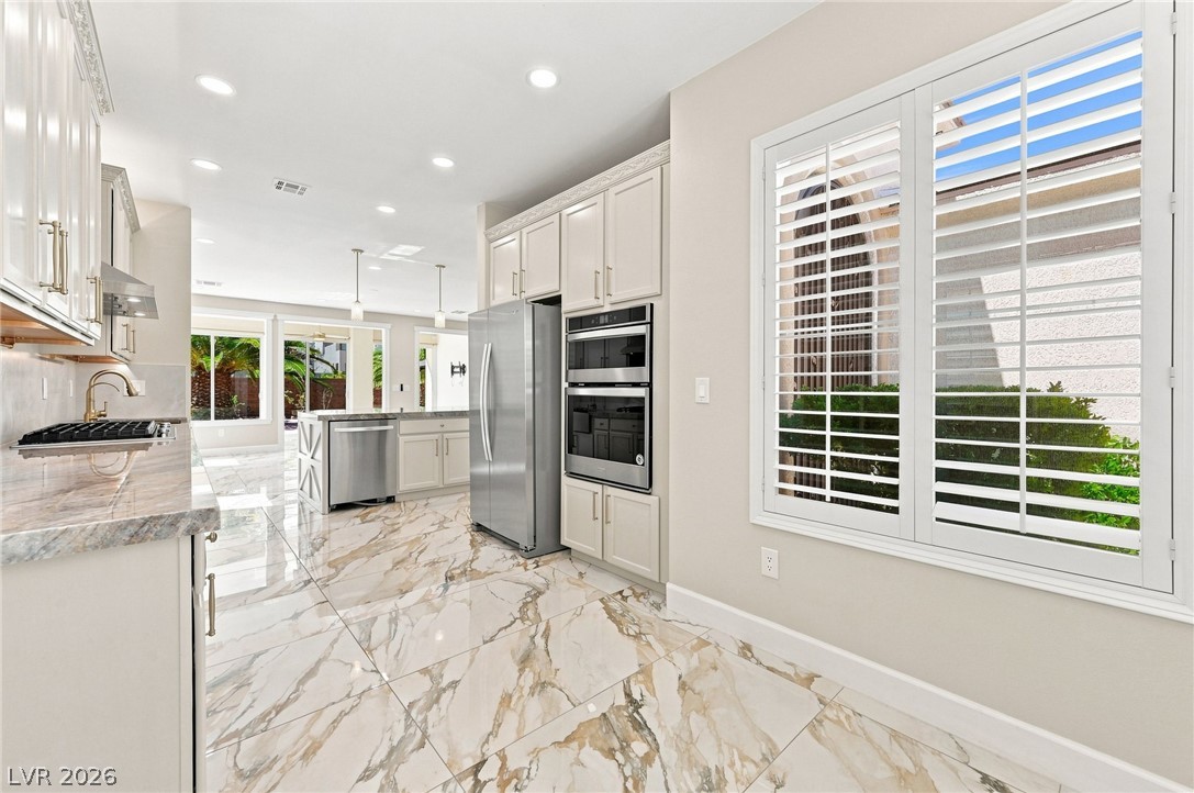Photo 28 of 43, 4853 Denaro Drive