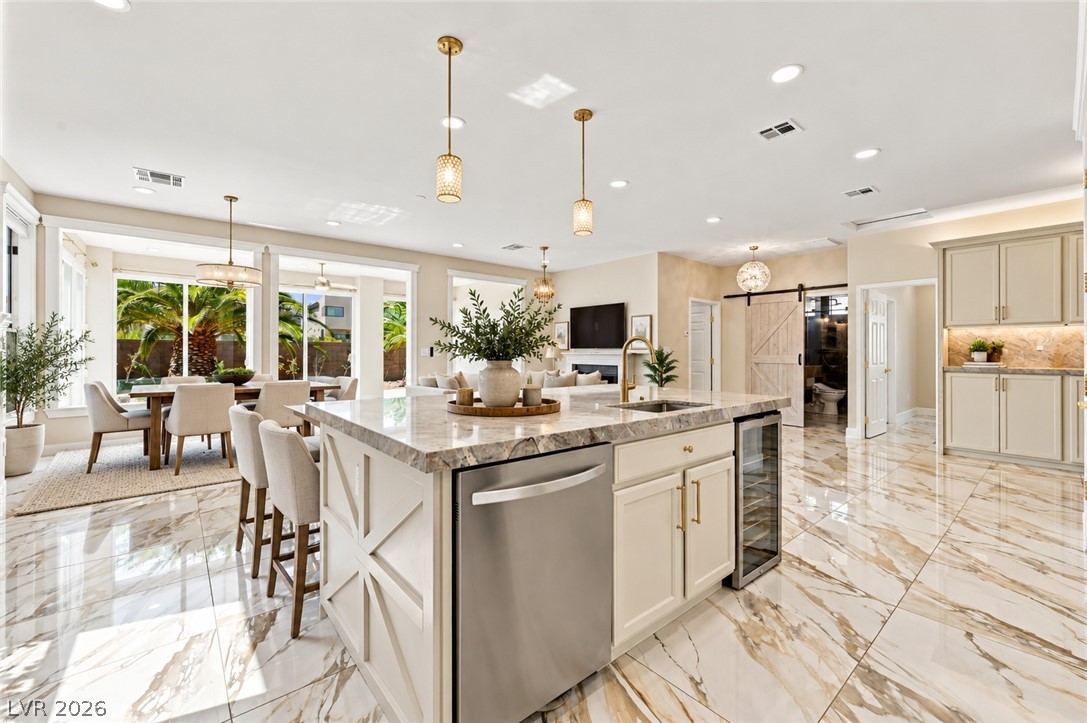 Photo 5 of 4853 Denaro Drive