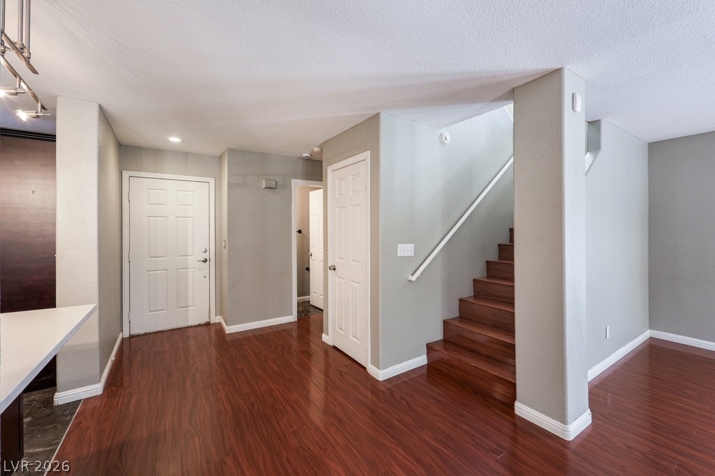 Photo 10 of 54, 7661 Damascus Avenue