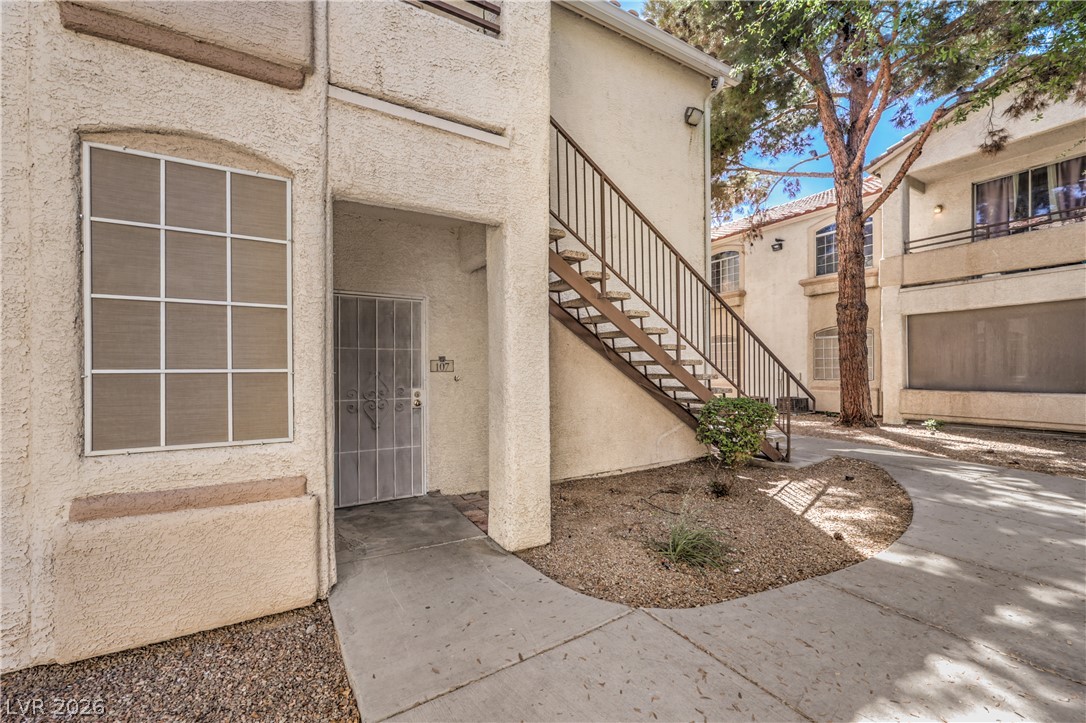 1300 S Arlington Street #107, Las Vegas 89104