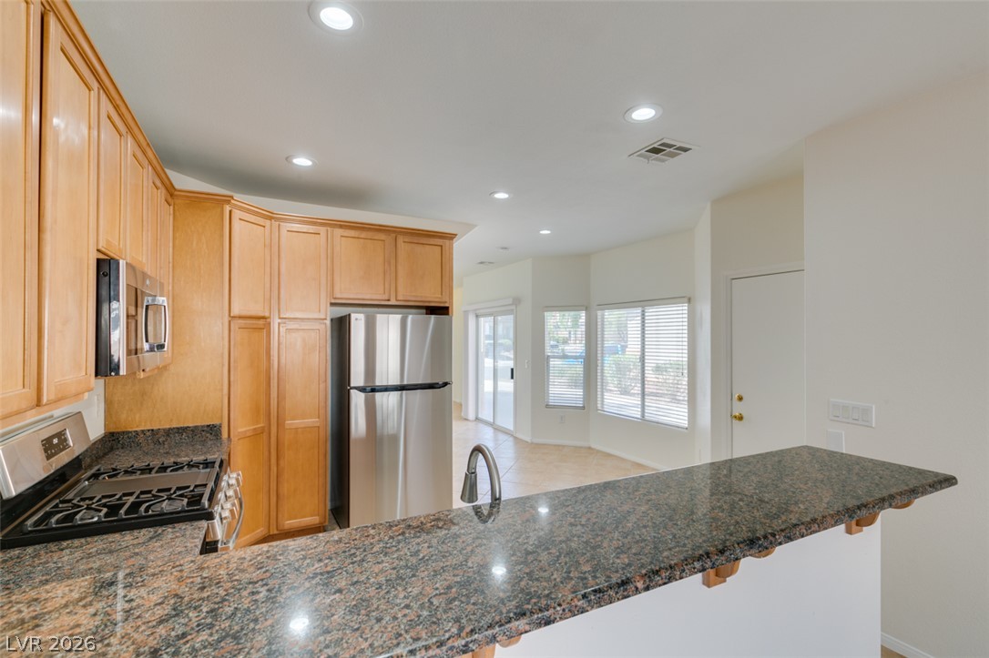 Photo 22 of 44, 10744 Binasco Street