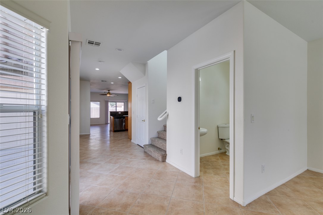 Photo 4 of 10744 Binasco Street