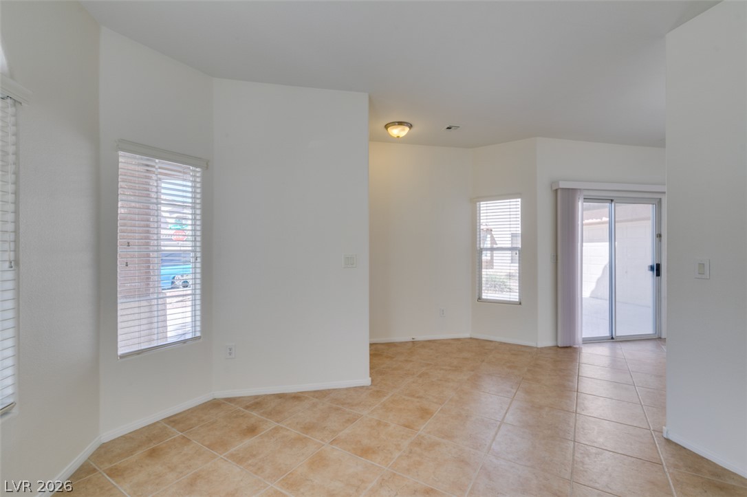 Photo 9 of 44, 10744 Binasco Street