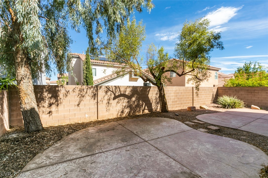 Photo 43 of 44, 10744 Binasco Street
