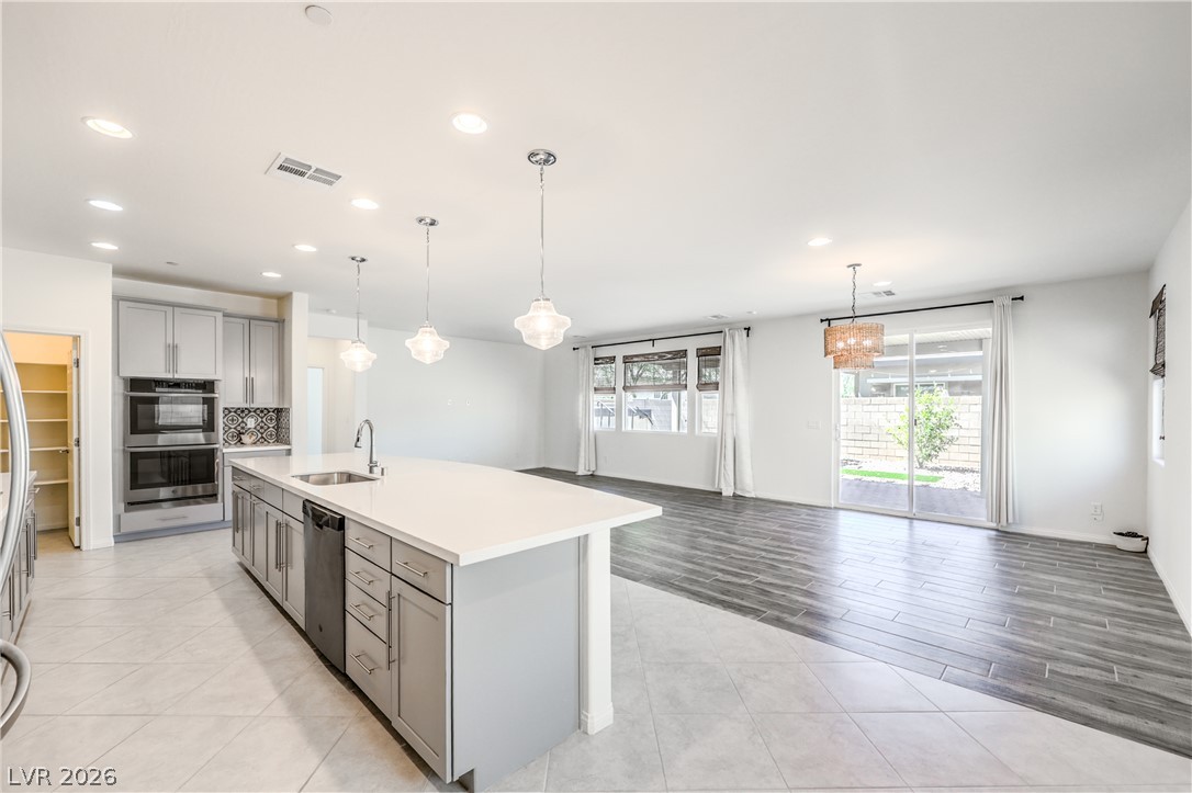 Photo 6 of 35, 605 Cadence Vista Drive