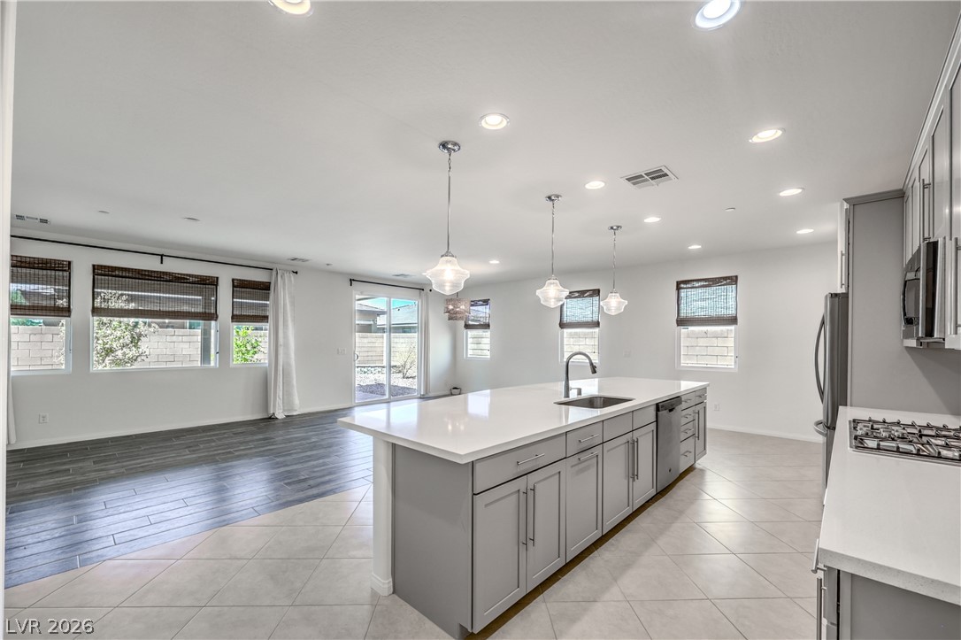 Photo 7 of 35, 605 Cadence Vista Drive