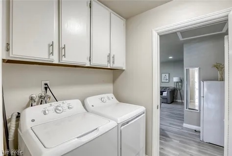 Photo 19 of 41, 4068 Spitze Drive