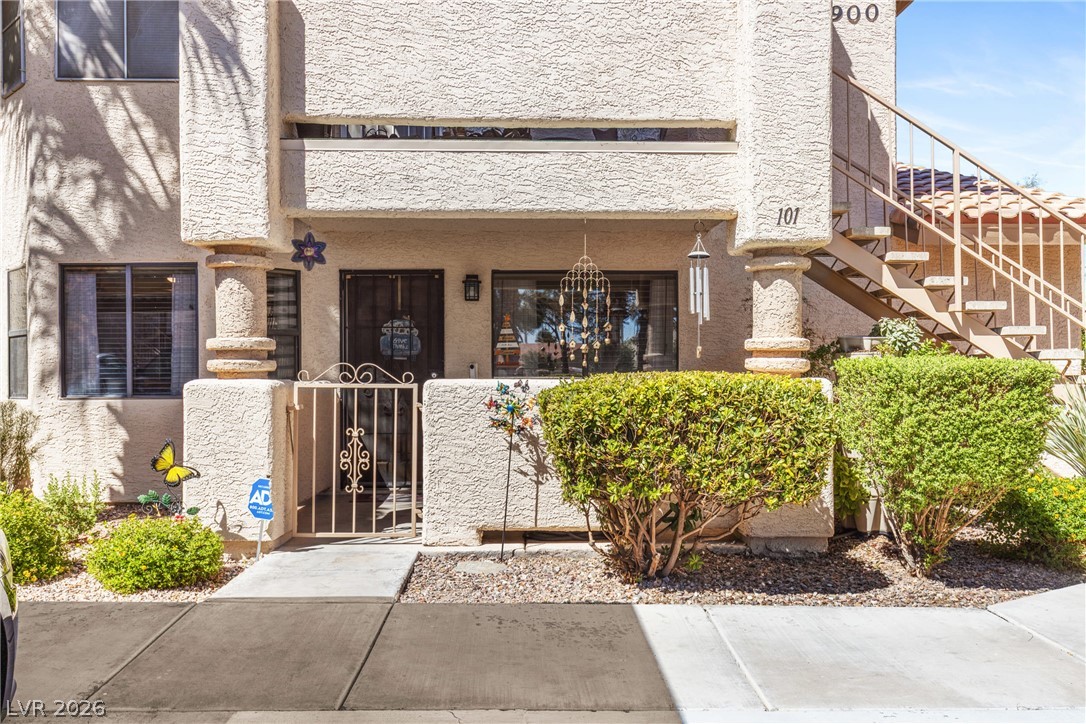 7900 Esterbrook Way #101, Las Vegas 89128