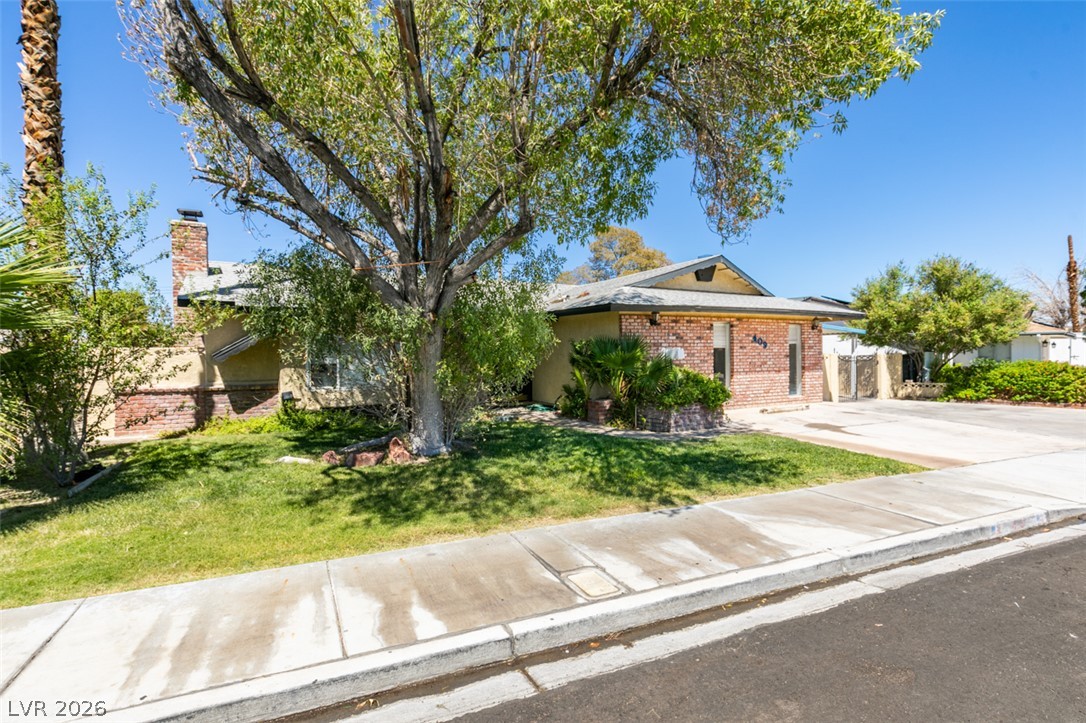 Photo 2 of 409 Estella Avenue