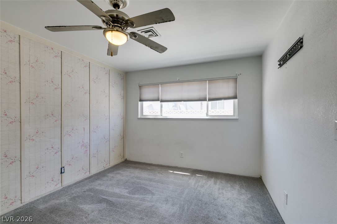 Photo 14 of 22, 409 Estella Avenue