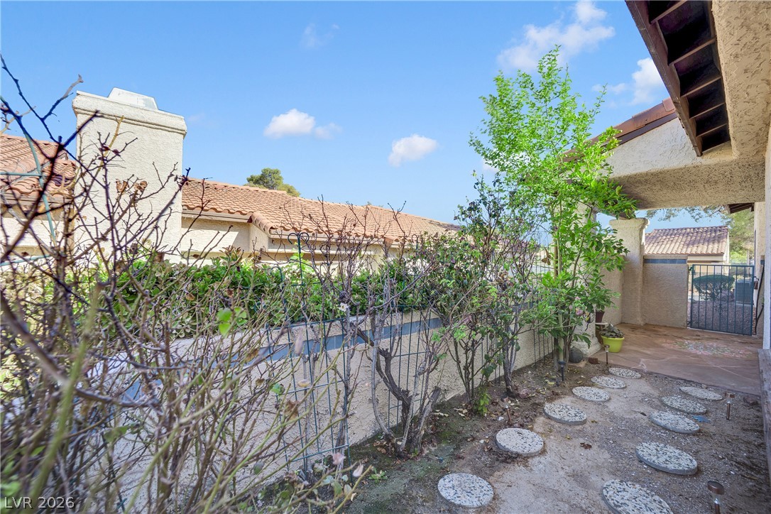 Photo 36 of 44, 3125 La Mancha Way