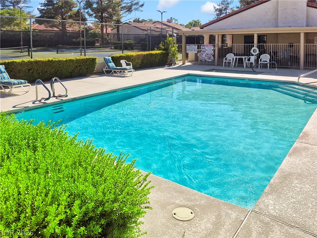 Photo 40 of 44, 3125 La Mancha Way