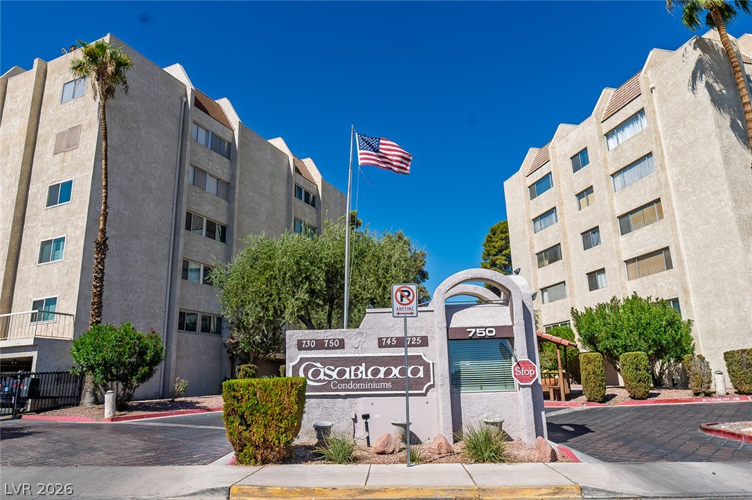 750 S Royal Crest Circle #342, Las Vegas 89169