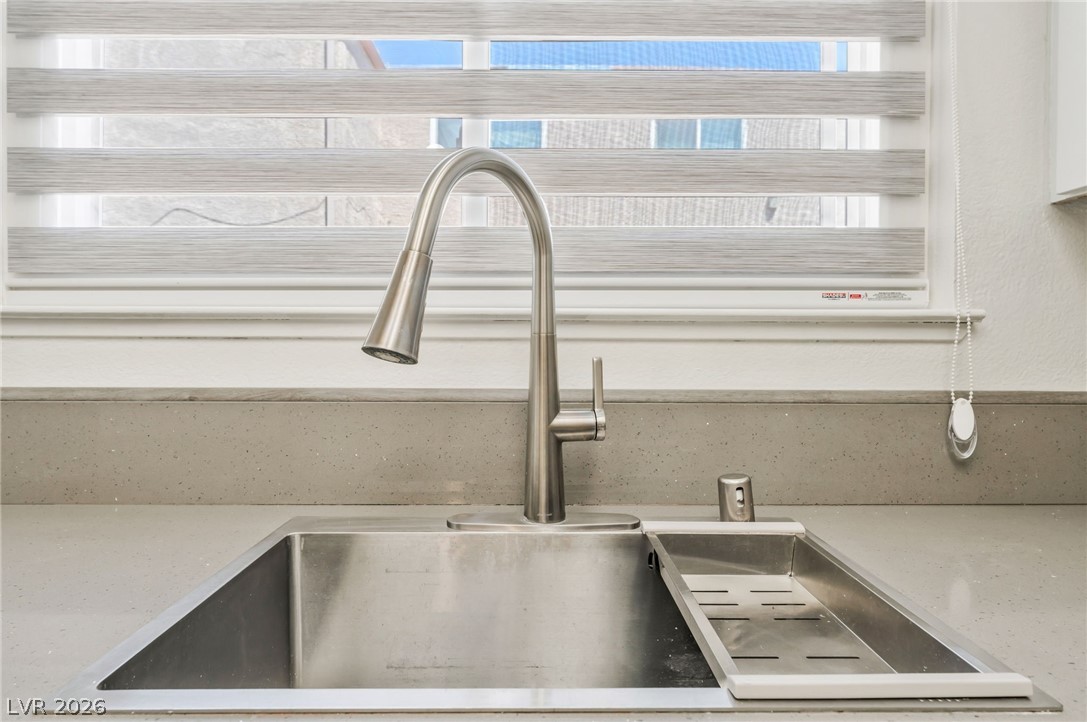 Photo 19 of 31, 579 Roxella Lane #B