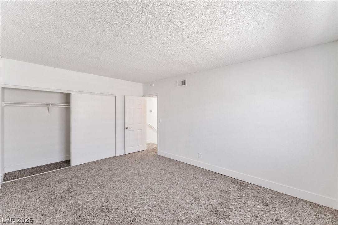 Photo 25 of 31, 579 Roxella Lane #B