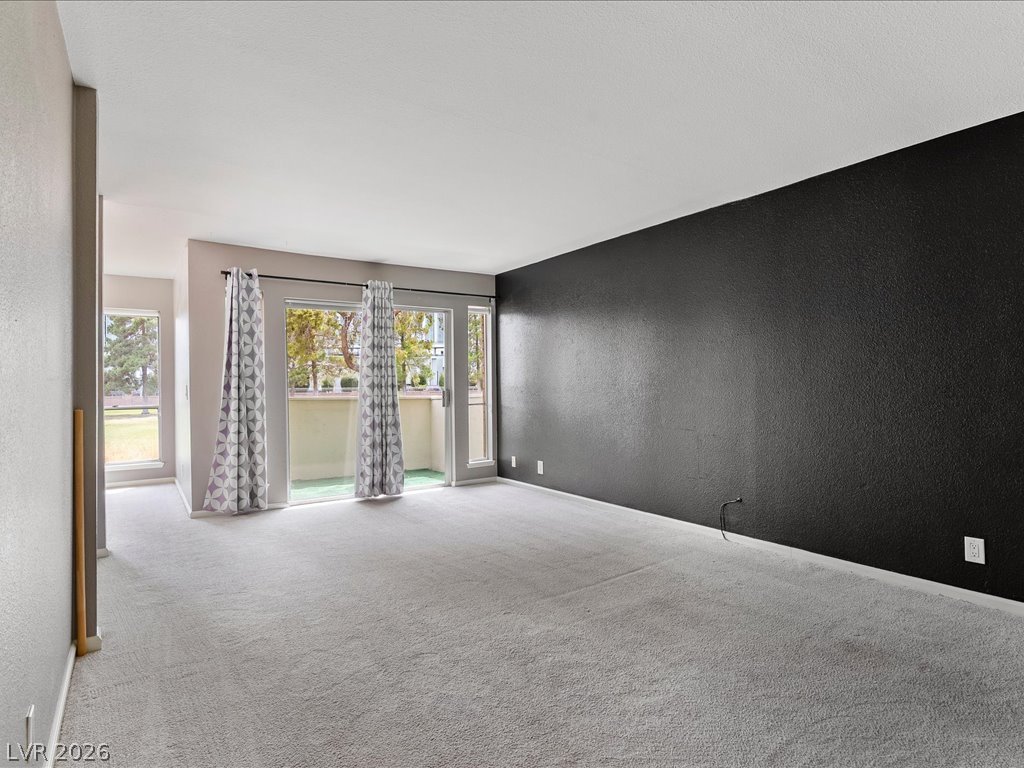 Photo 13 of 48, 2831 Geary Place #2934