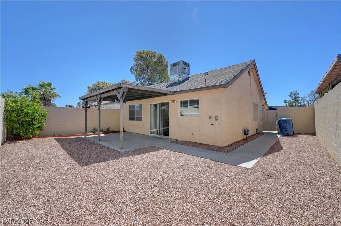 Photo 20 of 30, 7016 Sylvan Oak Drive