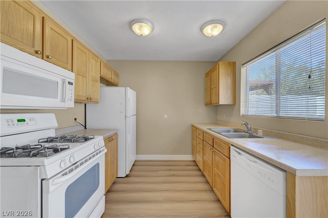 Photo 9 of 30, 7016 Sylvan Oak Drive