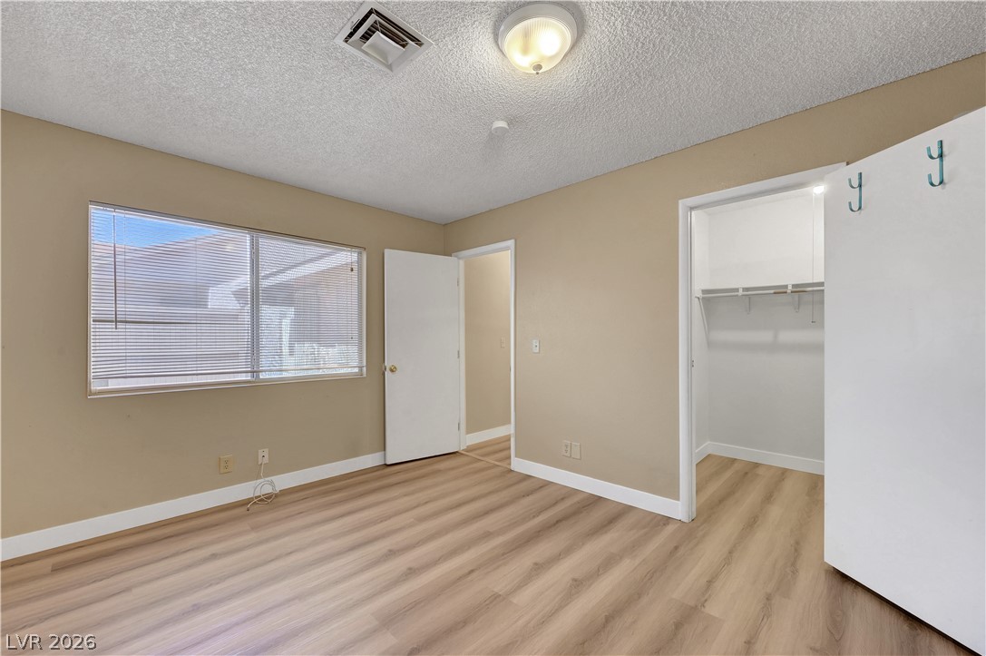 Photo 10 of 30, 7016 Sylvan Oak Drive