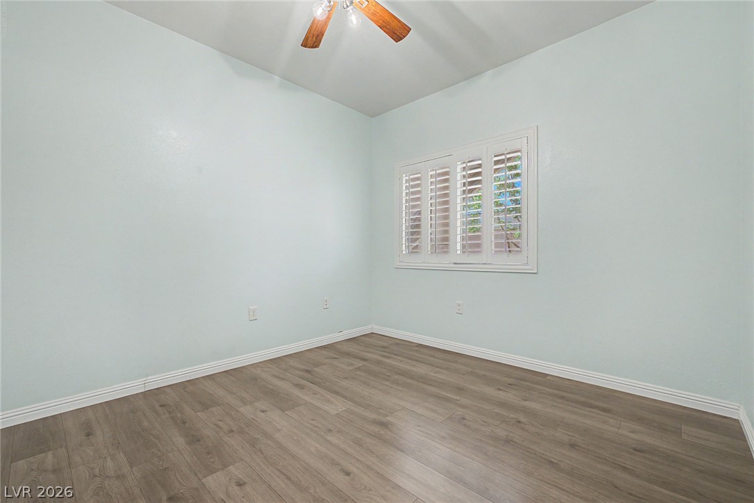 Photo 25 of 40, 2153 Quarry Ridge Street #103