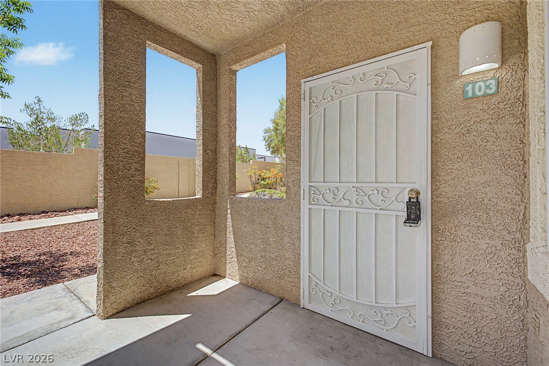 Photo 6 of 40, 2153 Quarry Ridge Street #103