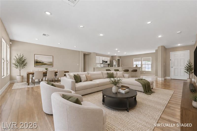 Photo 2 of 2726 Watkins Glen Avenue