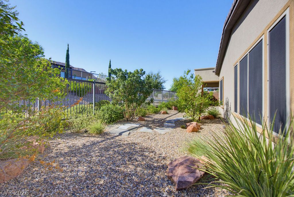 Photo 11 of 98, 6759 Ivory Sage Street