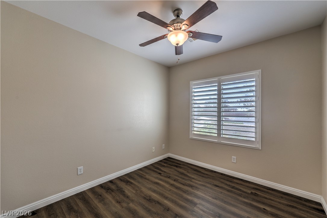 Photo 8 of 32, 7148 Crescentville Avenue