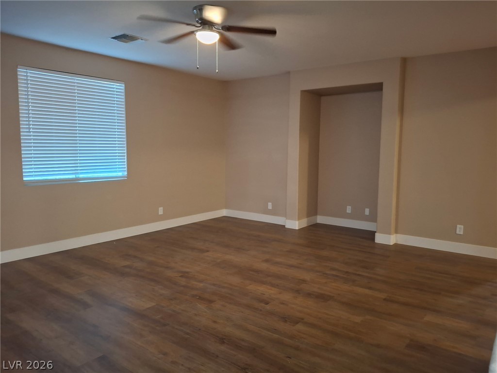 Photo 11 of 29, 4002 Champagne Wood Drive