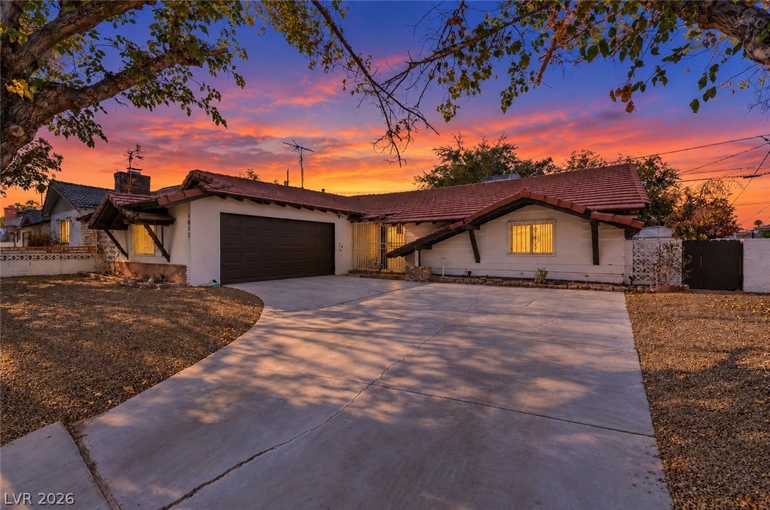 1813 Bracken Avenue, Las Vegas 89104