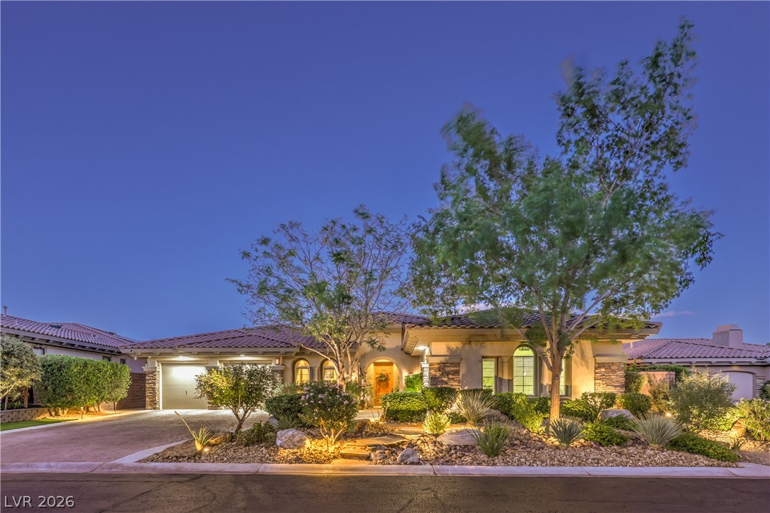 24 CROSS RIDGE Street, Las Vegas 89135