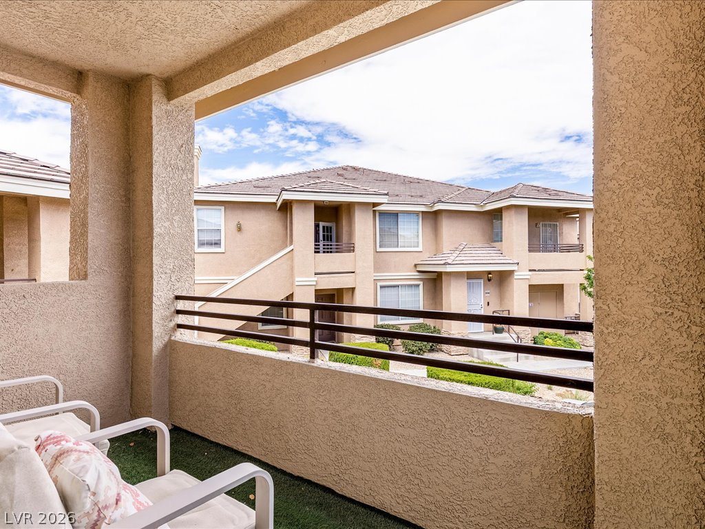 Photo 20 of 43, 9901 Trailwood Drive #2083