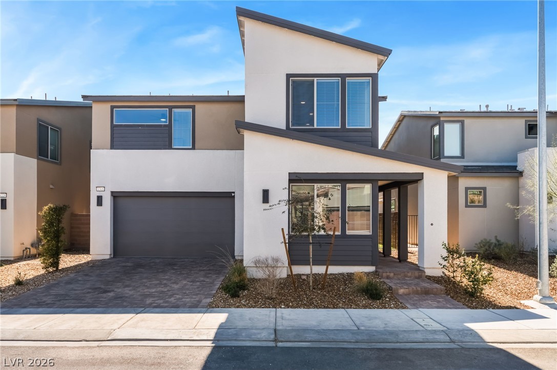 1305 Crimson Sunbird Avenue, North Las Vegas