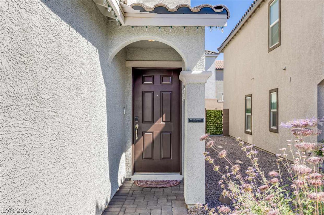 Photo 10 of 34, 7712 Lush Oasis Avenue