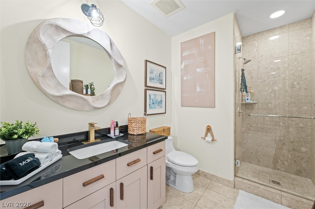 Photo 29 of 49, 4525 Dean Martin Drive #1111