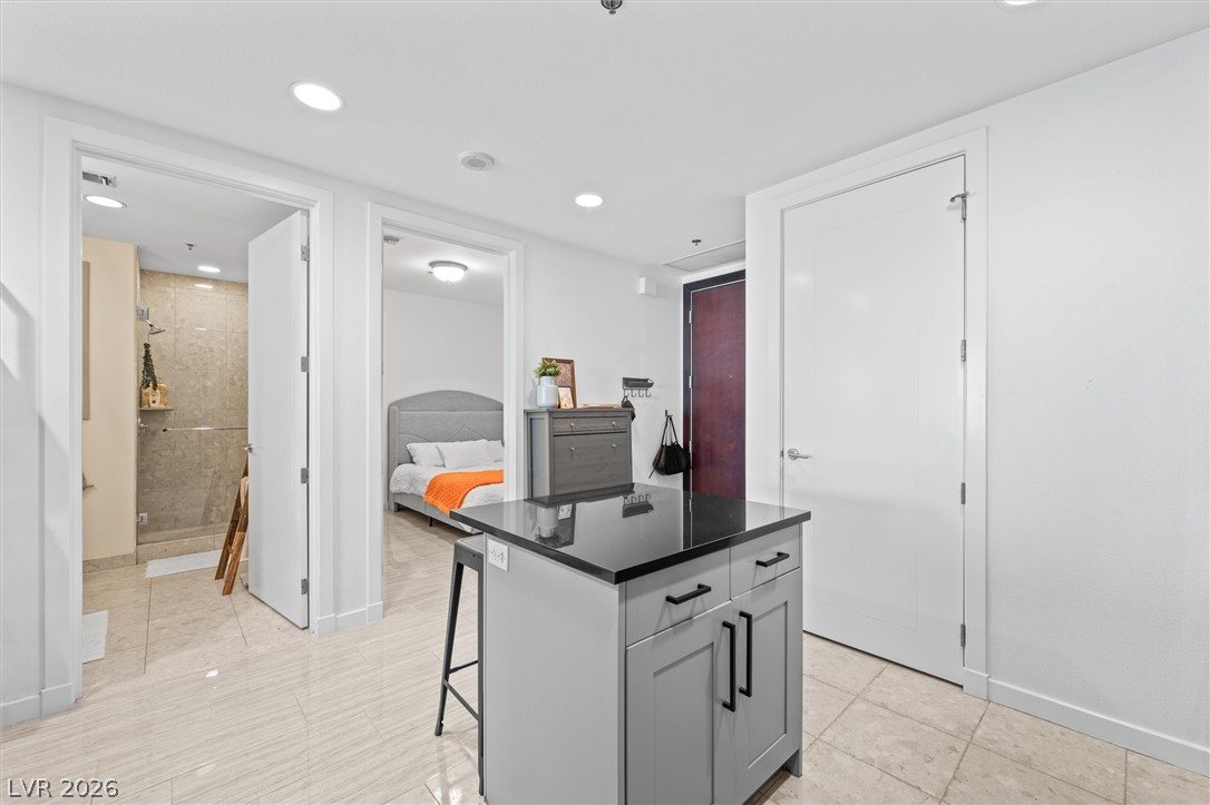 Photo 11 of 49, 4525 Dean Martin Drive #1111