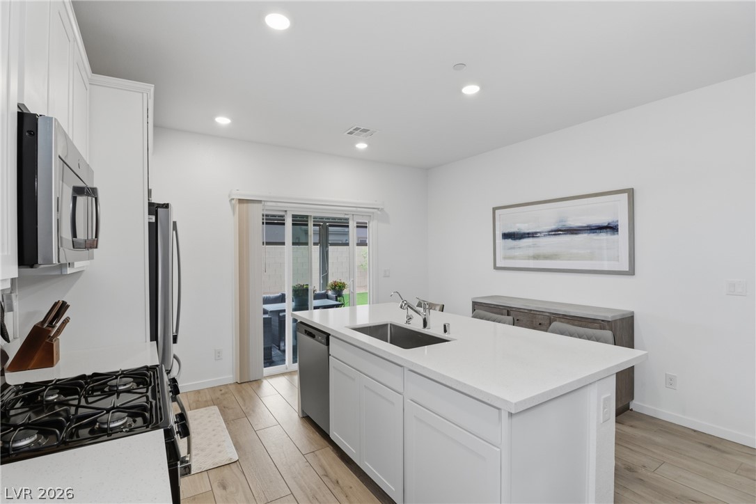 Photo 12 of 56, 101 Cameron Chase Avenue