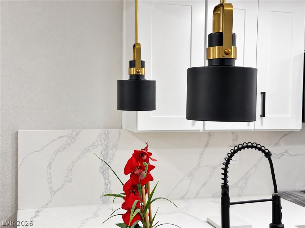 Photo 10 of 39, 2471 Old Forge Lane #103